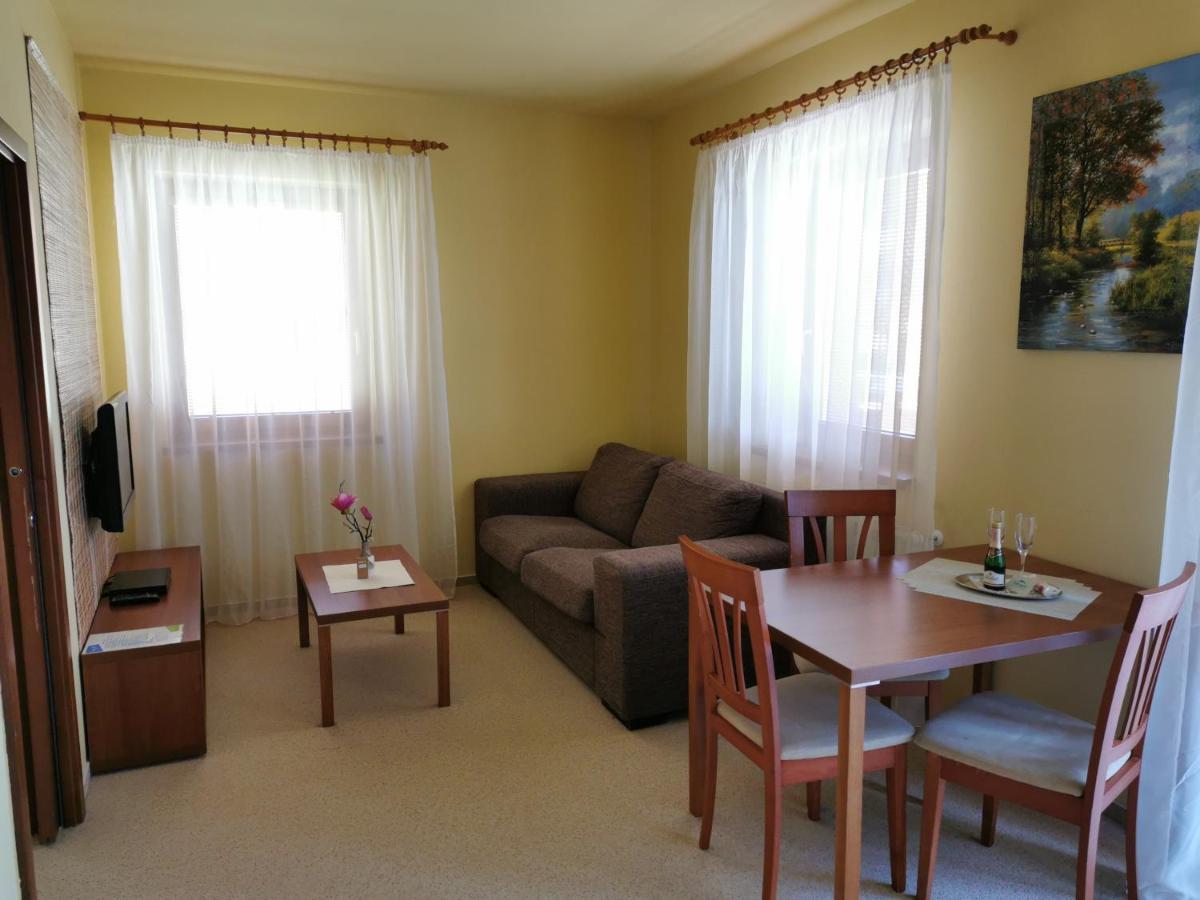Tatry Golf Apartman Vel'ka Lomnica Ngoại thất bức ảnh