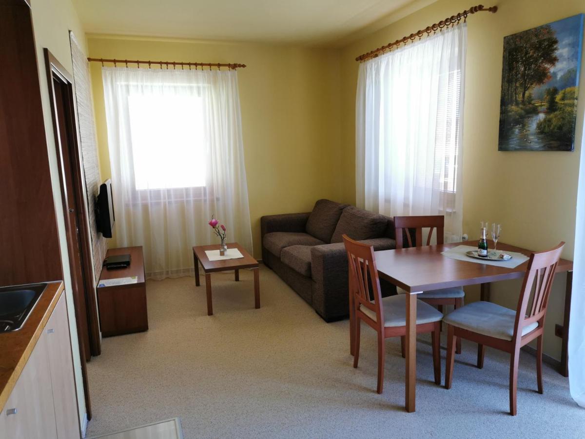 Tatry Golf Apartman Vel'ka Lomnica Ngoại thất bức ảnh